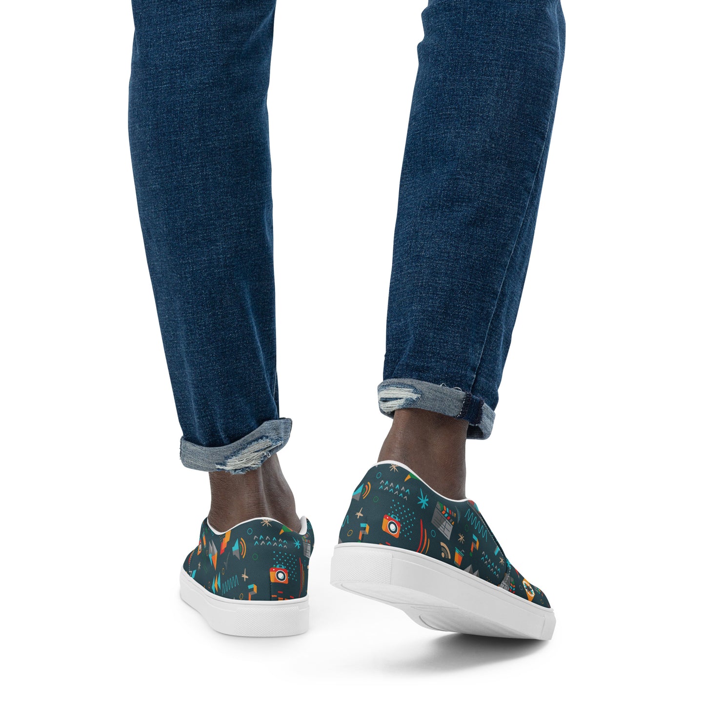 Men’s slip-on canvas shoes w/HSI Illustrated Pattern