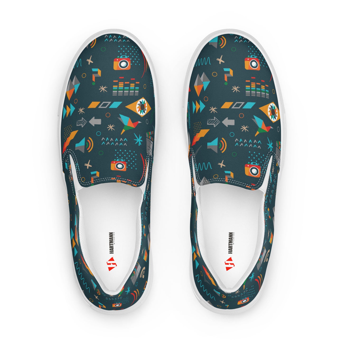 Men’s slip-on canvas shoes w/HSI Illustrated Pattern